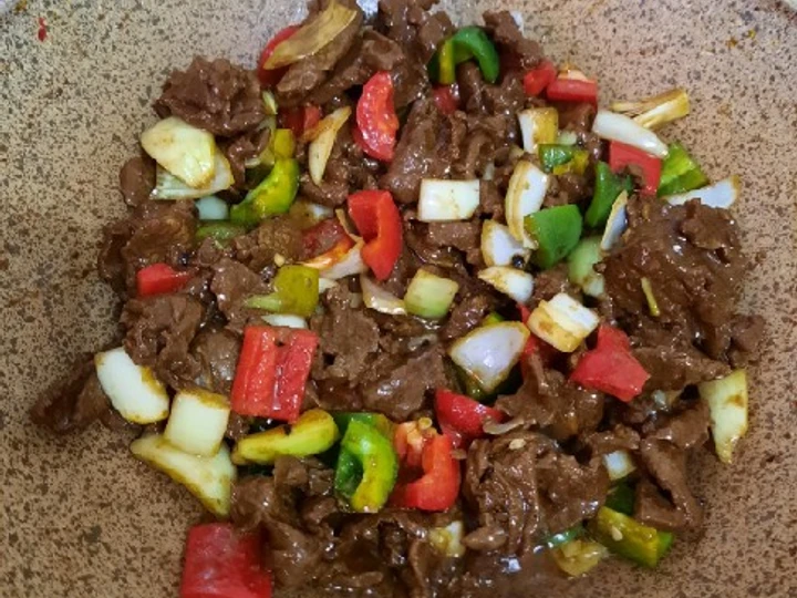 Cara Mudah Menyiapkan Resep Sapi Lada Hitam Anti Ribet, Enak Banget