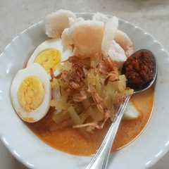 รูปของ Lontong Sayur