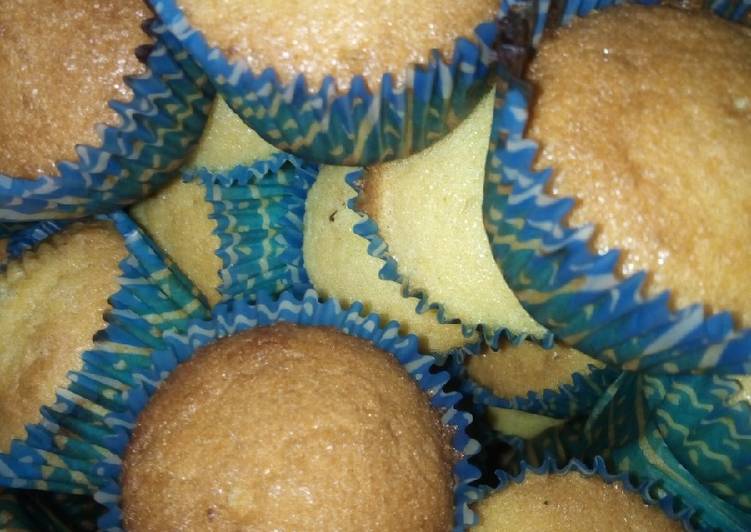 Steps to Prepare Perfect Plain cupcakes