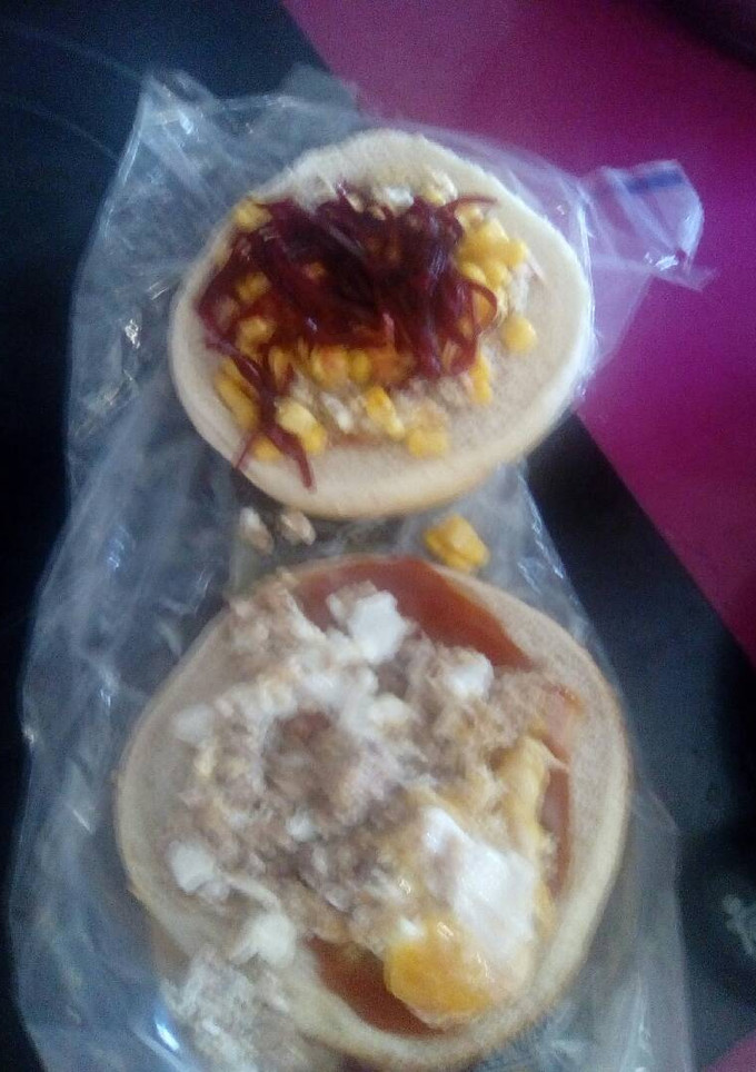Una foto de Bocadillo variado con pan de hamburguesa o el que más te guste