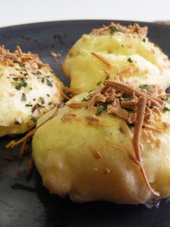 Una foto de Buñuelos de queso al horno