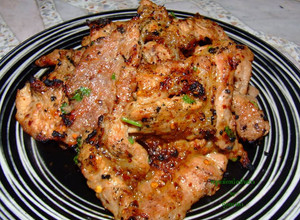 รูปของ หมูหมักพริกป่นย่าง