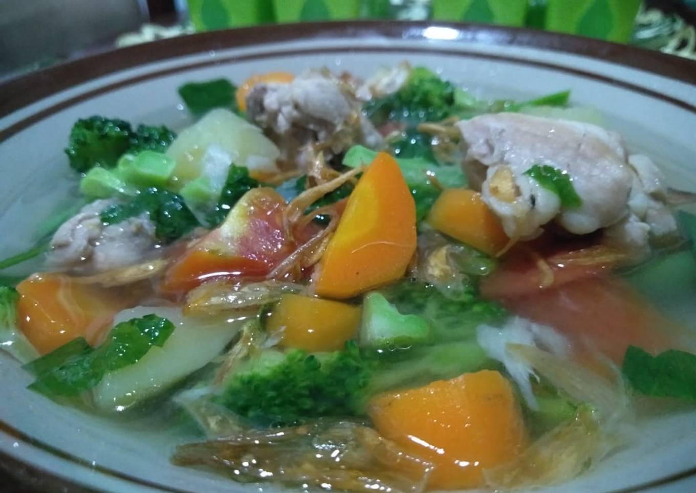 Sop bening ayam sayur