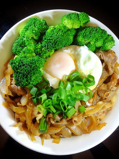 壽喜燒丼飯~好吃好下飯好簡單 的食譜成品照片