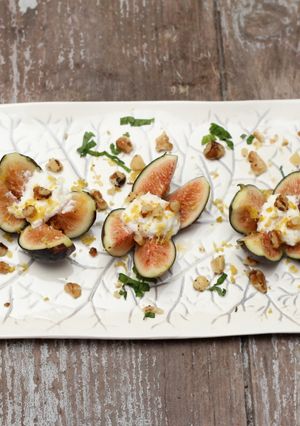 A picture of Figs, ricotta + honey.