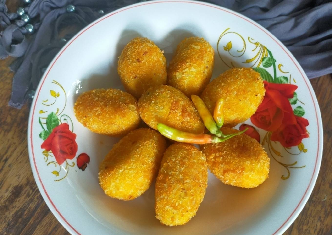 Kroket Kentang Isi Ayam Sayur