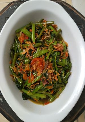Foto resep Tumis Kangkung Belacan Sederhana