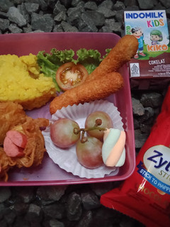 Foto resep Mie gulung sosis bekal anak sekolah