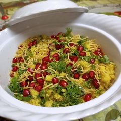 A picture of Gujarati Sev Khamani.