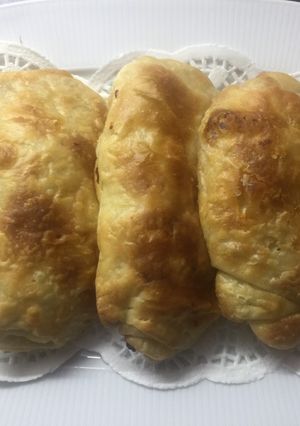 Foto principal de Empanadas rellenas de queso de cabra رغايف بالجبن فالفران