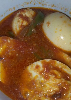 A picture of Egg Curry.