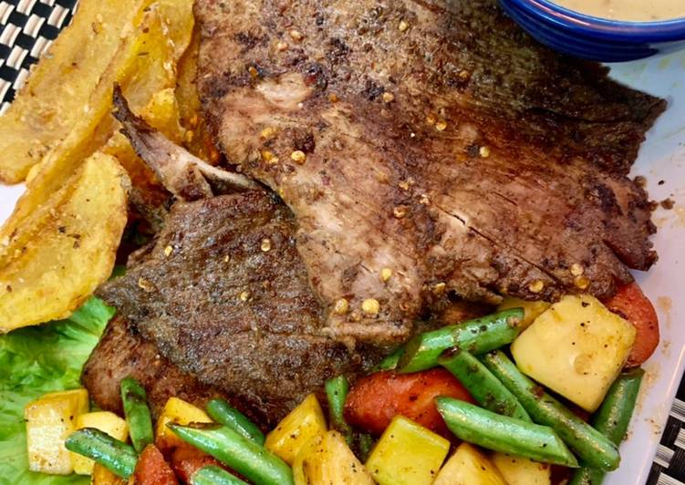 How to Make Perfect Pan Seared Beef steak with grilled vegetables