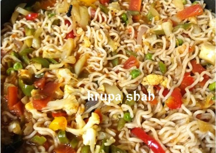 Simple Way to Make Perfect Healthy and colourful Maggie