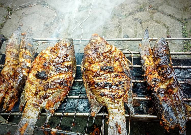 Cara Gampang Menyiapkan Bumbu Ikan Bakar Pema (pedes manis 😁) Anti Gagal