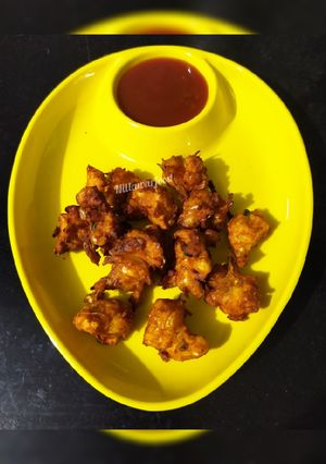 A picture of Sweet corn pakora / corn bhajiya.