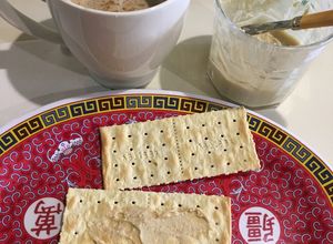 Una foto de Mantequilla de nueces y coco rallado