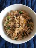 Arroz frito con carne