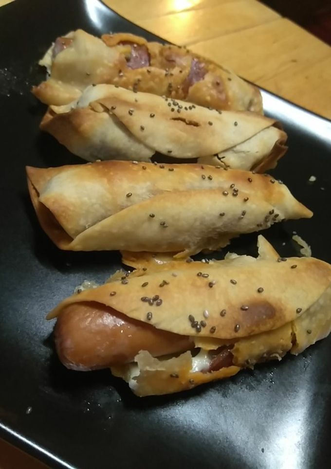 Una foto de Rollito de Frankfurt/Bacon/Queso