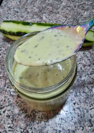 Une photo de Sauce salade aux éplucheurs de concombre 🥒🥒🥒