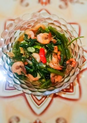 Foto resep Cah Kangkung Udang Saos Tiram
