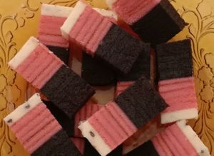 Gambar Kek lapis aiskrim vanilla coklat
