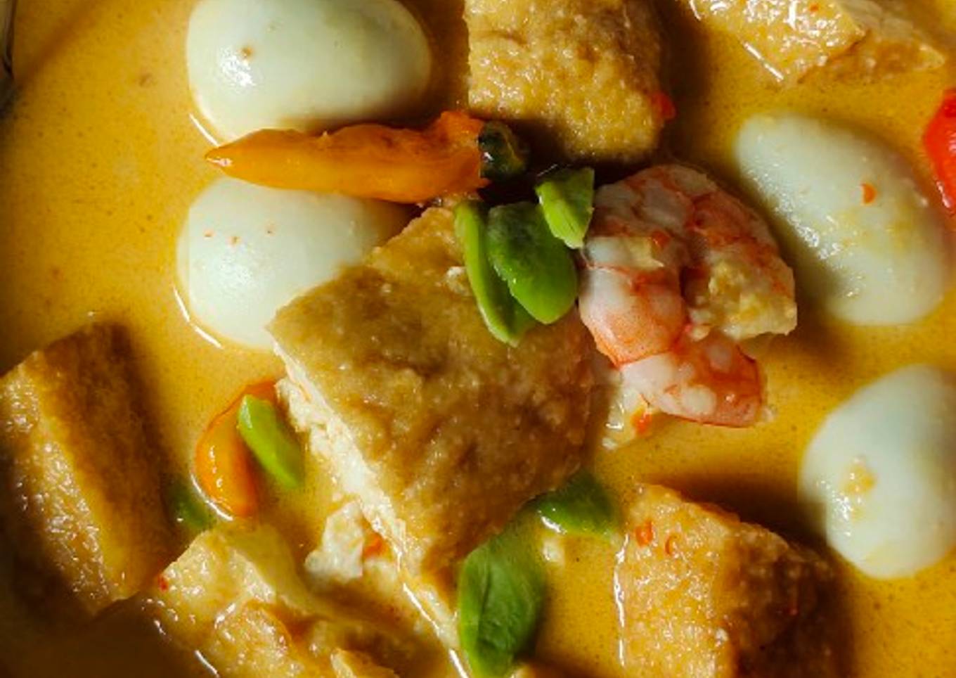 Gulai Ala2 (Tahu, Udang, Telur Puyuh, Pete)