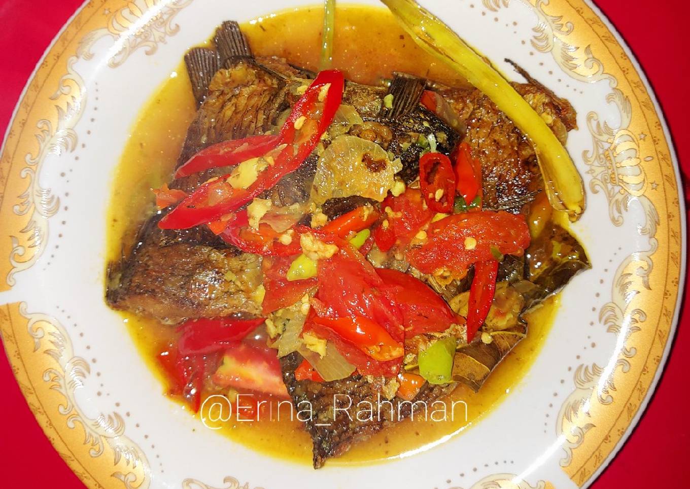 Ikan Mas bumbu Kuning