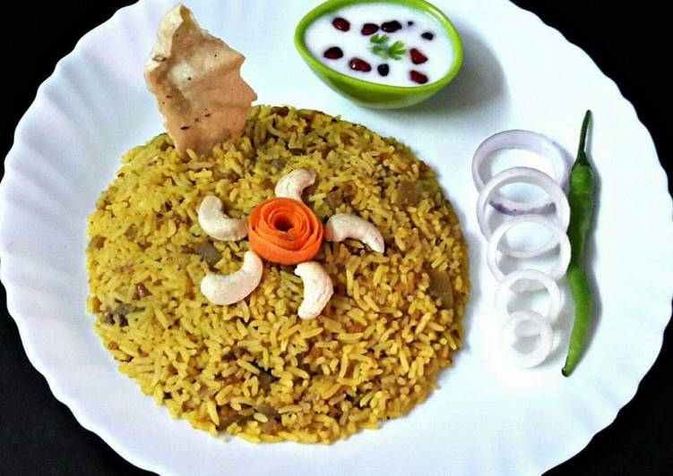 Step-by-Step Guide to Make Super Quick Homemade Moongdal Lauki Kichidi