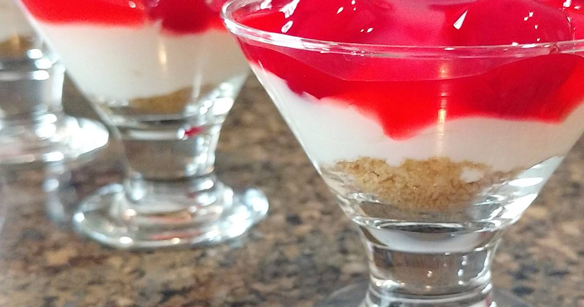 Mini Cherry Cheesecakes Recipe By Niki Freeman Cookpad