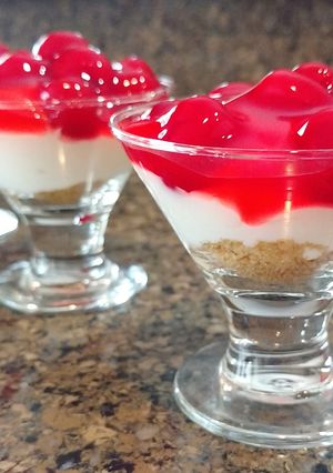 A picture of Mini Cherry Cheesecakes.