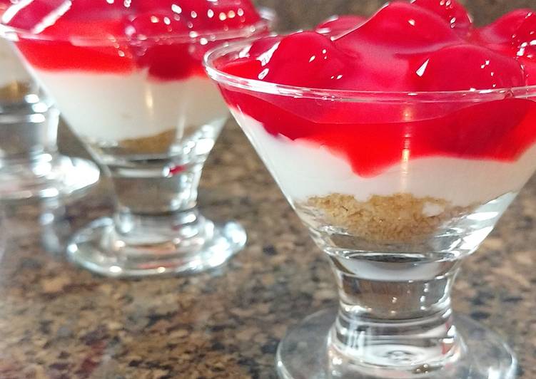 Recipe of Award-winning Mini Cherry Cheesecakes