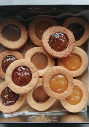 Une photo de Sablés confiture