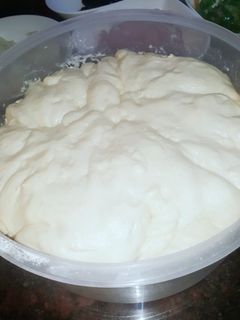 صورة لوصفة عجينة البيتزا