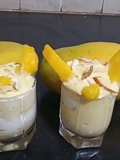 योगर्ट श्रीखंड (Yogurt shrikhand recipe in Hindi) रेसिपी मुख्य फोटो