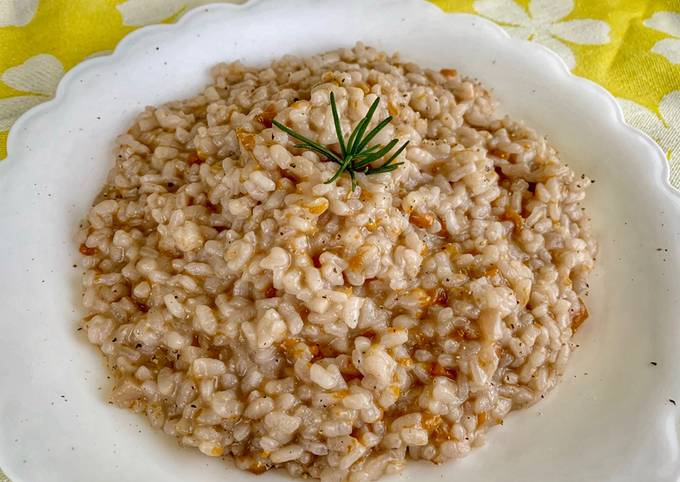 Modo semplice a Preparare Ultimate Risotto Pere e Zucca profumato al Rosmarino