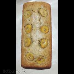 รูปของ Bolu pisang panggang irit 1 telur no mixer