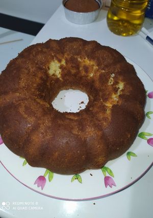 A picture of Vanilla bundt cake.
