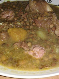Una foto de Sopa de lentejas