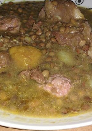 Una foto de Sopa de lentejas