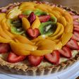 Tarta de frutas y crema pastelera sin gluten