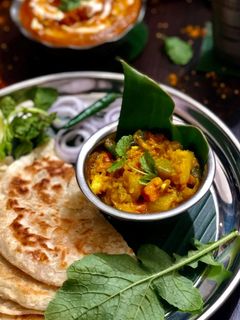 তড়কা  দিয়ে  ডাল  সবজি রেসিপির প্রধান ছবি