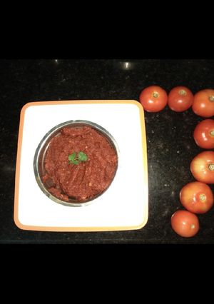 A picture of Tomato dry curry.