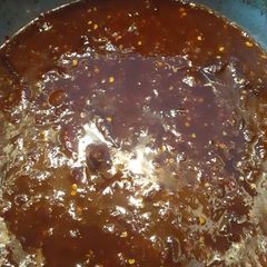 A picture of Aloobukhara Chutney.