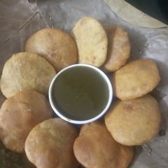 A picture of Sattu kachori.