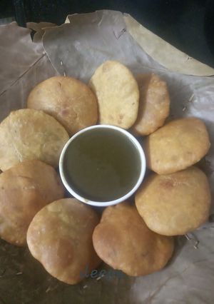 A picture of Sattu kachori.