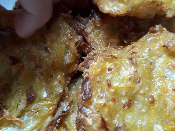 Langkah Gampang Menyiapkan Resep Bakwan sayur enak kriuk yang Menggugah Selera Anti Ribet, Menggugah Selera