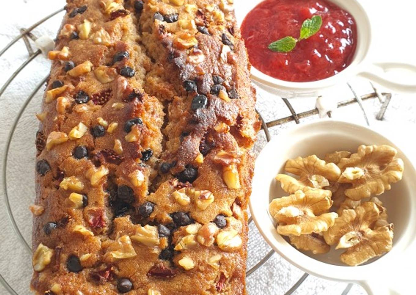 Strawberry Banana Bread with Walnuts