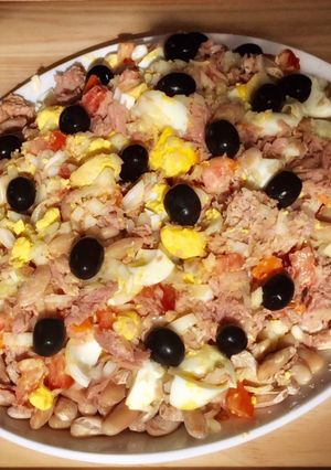 Una foto de Ensalada de alubias —Empedrat a nuestra manera—