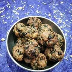 A picture of मेथी मुठिया.