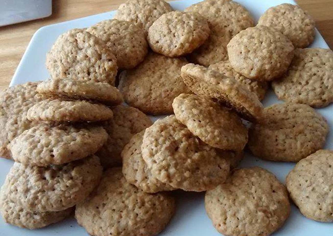 Oatmeal և Biscuits with honey